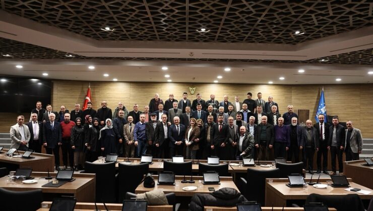 Başkan Kahveci muhtarlarla bir araya geldi