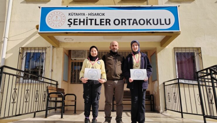 Müberra ve Esma Hisarcık’ı gururlandırdı