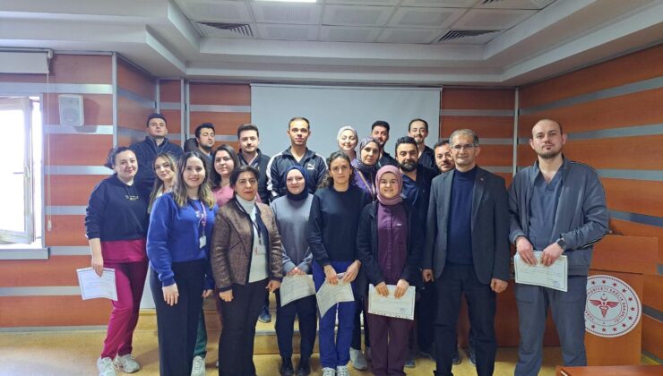 ‘Sertifikalı Acil Hemşireliği Eğitimi’ tamamlandı