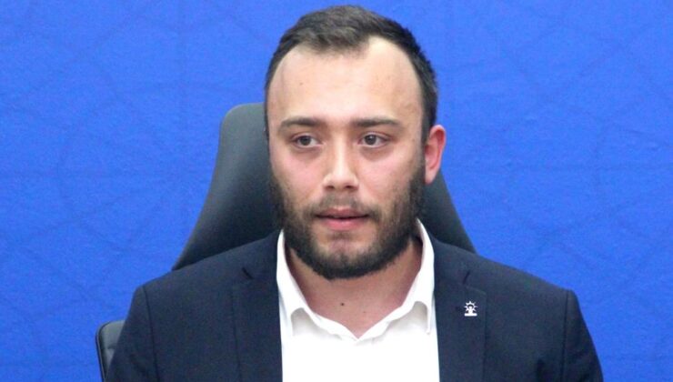 AK Parti Kütahya Gençlik Kolları Başkanı görevinden ayrıldı
