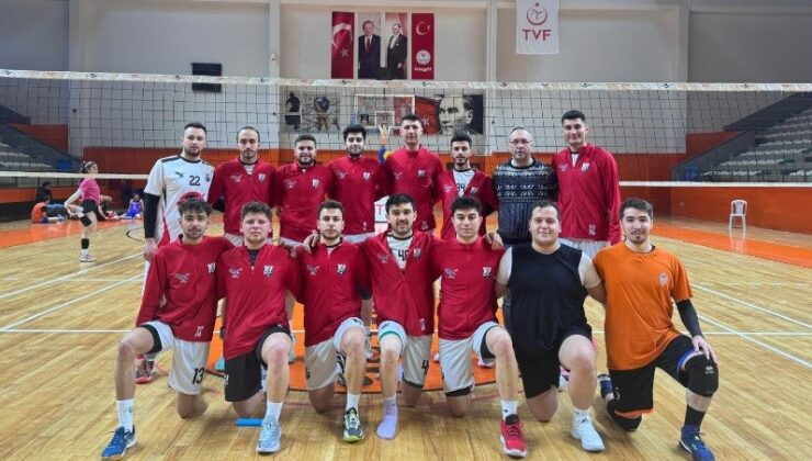 Moymulspor voleybol bölge şampiyonasına hazırlanıyor