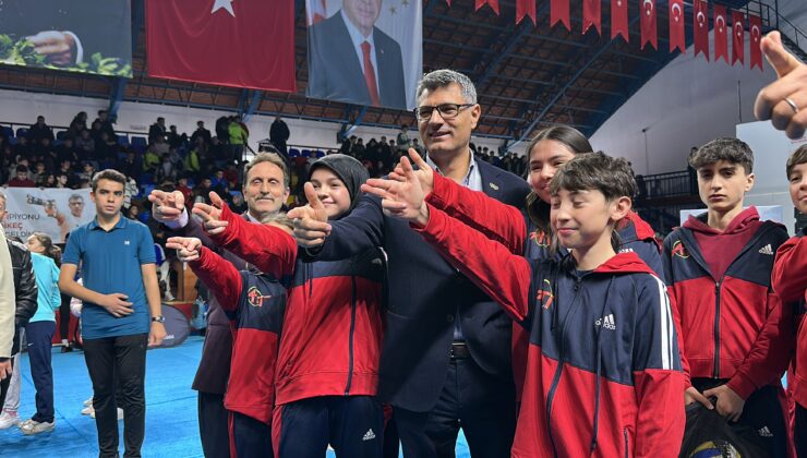 Yusuf Dikeç, Kütahyalı sporcularla buluştu