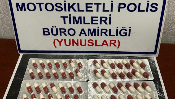 TIR şoförü sırt çantasında sentetik ecza ile yakalandı