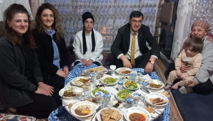 Başkan Kahveci’nin halk iftarları devam ediyor