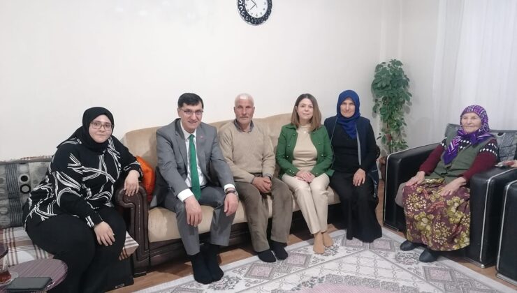 Başkan Kahveci vatandaşların iftar sofrasına konuk oldu