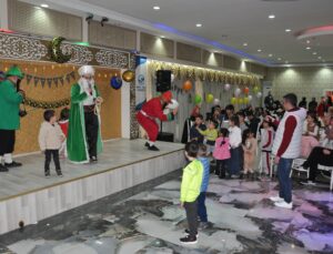 Yetim ve dezavantajlı çocuklar için iftar programı
