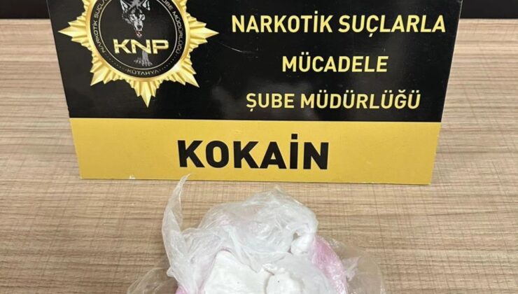 Durdurulan araçtan kokain ele geçirildi