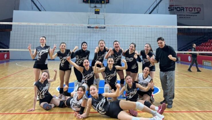 Moymul Voleybol takımı 2. Lig yolunda
