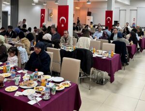 Şehit yakınları ve gaziler iftarda buluştu