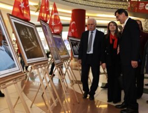 Çanakkale şehitleri için karma sergi düzenlendi