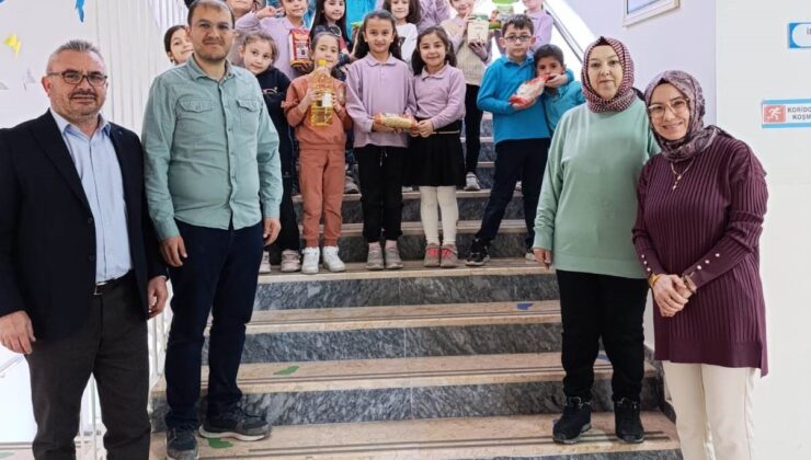 Hisarcık’ta ihtiyaç sahiplerine gıda kolisi yardımı