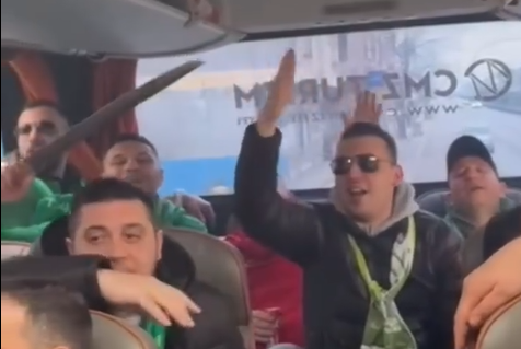 Bursasporlu taraftarlar döner bıçaklarıyla maça gelmiş
