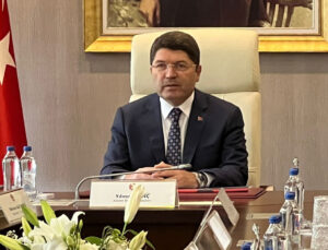 Adalet Bakanı Yılmaz Tunç Kütahya’ya geliyor