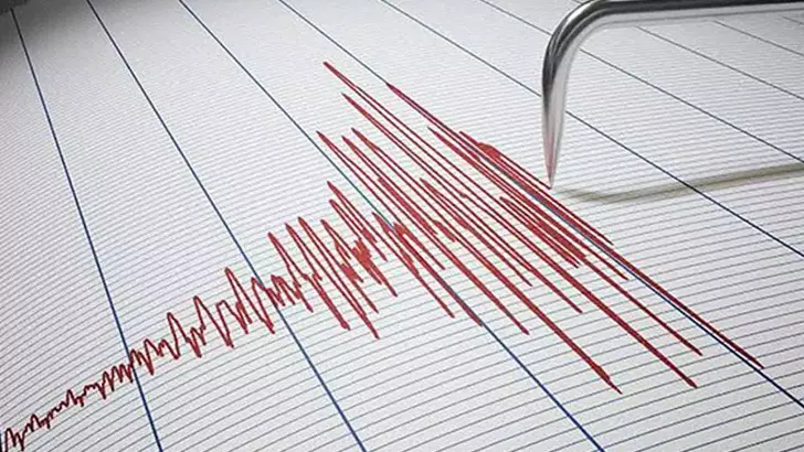 Son dakika: Kütahya’da da hissedilen şiddetli deprem!