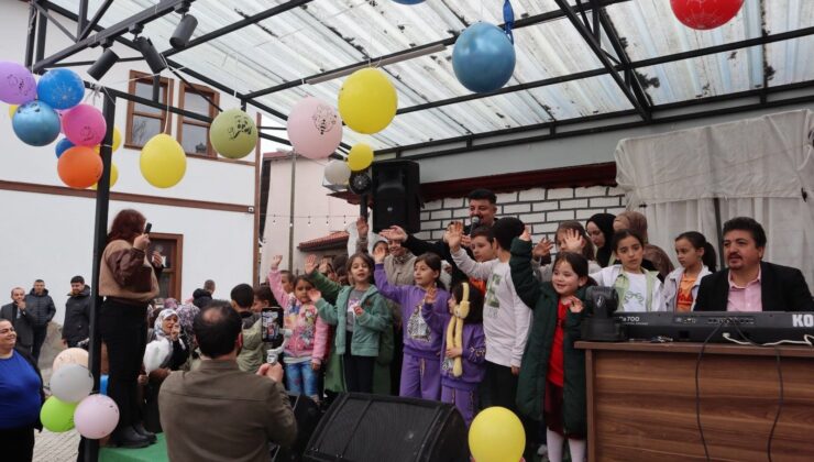 Kadim Vakfı’ndan “Çocuk Bayramlaşması Şenliği”