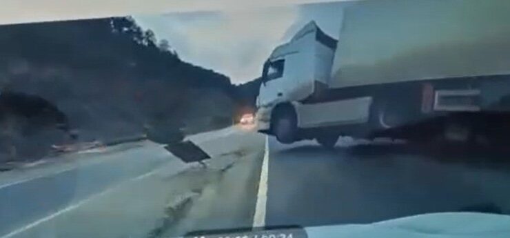 21 yaşındaki gencin öldüğü kaza anı böyle kaydedildi