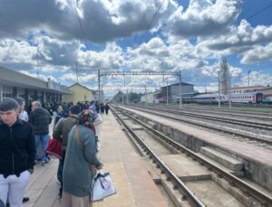 Tavşanlı Tren Garı’nda bayram dönüşü yoğunluğu