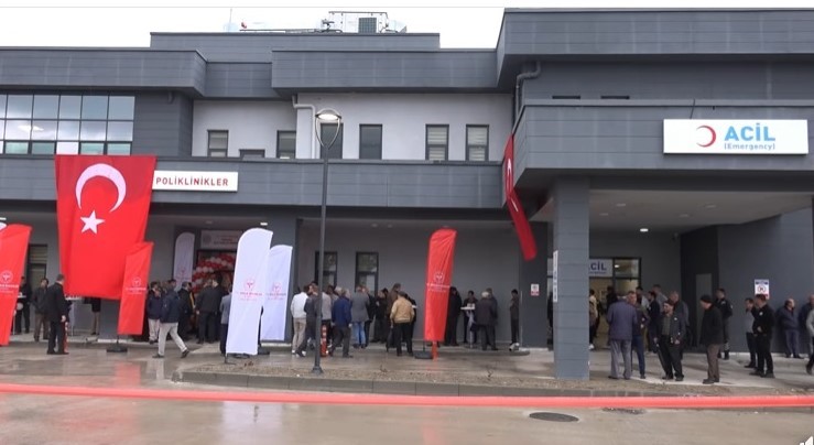 Yeni Domaniç Devlet Hastanesi törenle açıldı