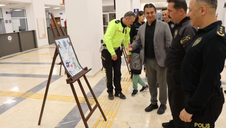 Polis Haftası şiirleri ve resimleri sergisi