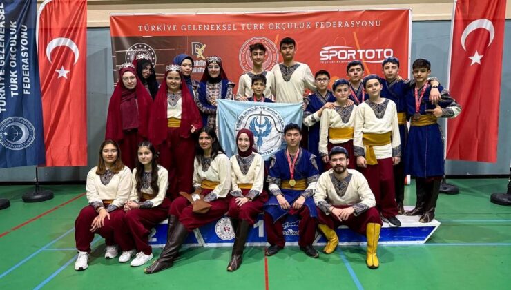 Kütahyalı sporcular Bursa’dan madalyalarla döndü