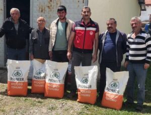 Çiftçilere yüzde 75 hibeli tohum dağıtıldı