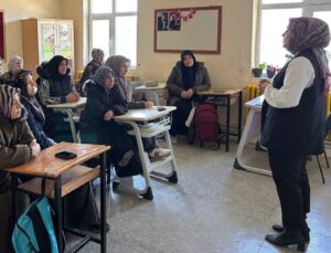“Meslekleri Tanıyorum” temalı veli bilgilendirme seminerleri