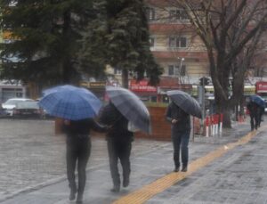 Hava sıcaklıkları mevsim normallerinin altına düşüyor