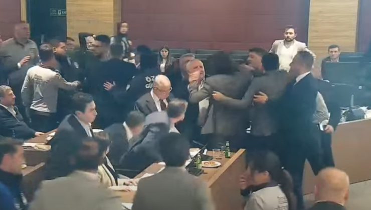Belediye Meclisi’nde gerginlik!