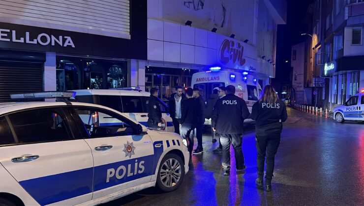 Bıçaklı kavga: 3 yaralı, 7 şüpheli yakalandı