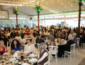 Hemşireler Günü dolayısıyla kutlama programı düzenlendi