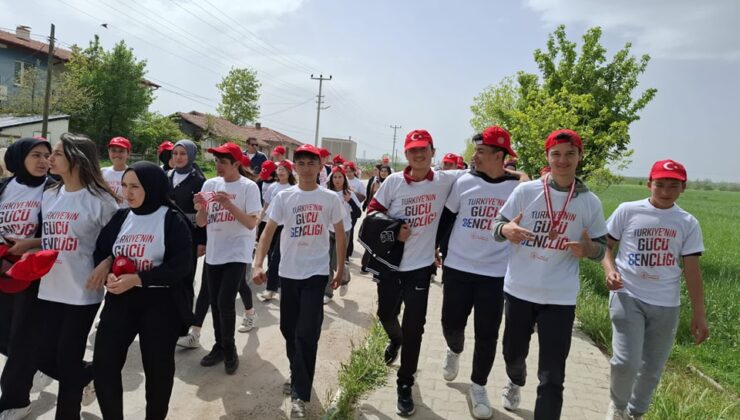 Gençlik Haftası coşkuyla kutlanıyor