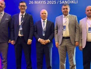 Başkan Akel Enerji Kentler Birliği toplantısına katıldı