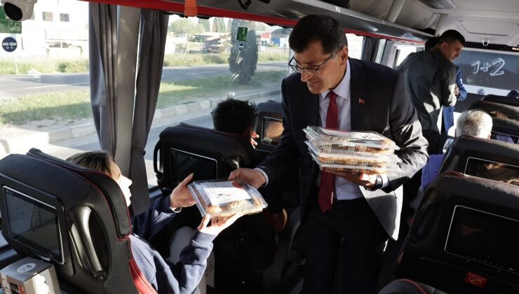 Yöresel lezzetler ikramlarla tanıtıldı