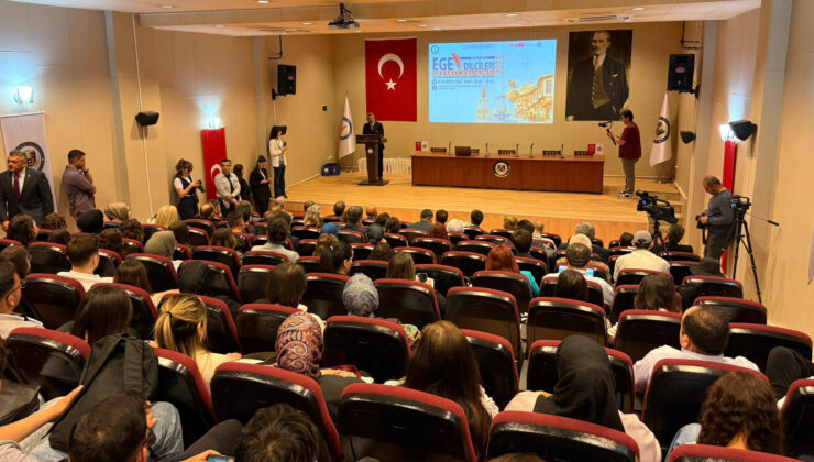 Ege’nin dil bilimcileri Kütahya’da buluştu