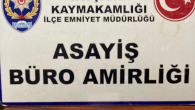 Kitap arasında uyuşturucu kargolayan şüpheli tutuklandı