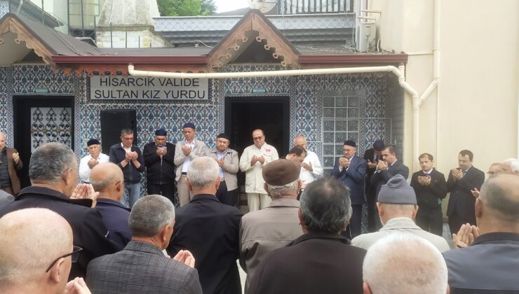 Hacı adayları kutsal topraklara uğurlandı