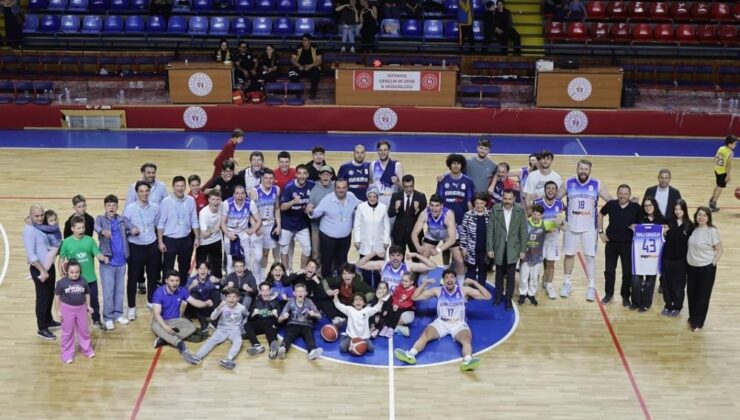 Basketçilerden farklı galibiyet: Rakip Boğaziçi Akademi