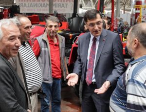 Eyüp Kahveci: ‘Üretimi ve kırsal kalkınmayı destekliyoruz’