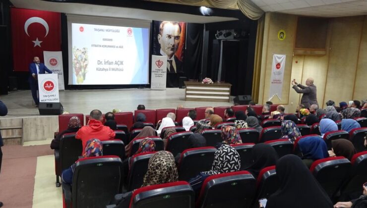 Güçlü aile yapısı için vatandaşlara konferans