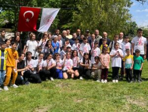 Oryantiring yarışmasında 100 sporcu kıyasıya yarıştı