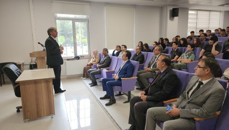 Fen liseleri “Bilim Uygulamaları” programında buluştu