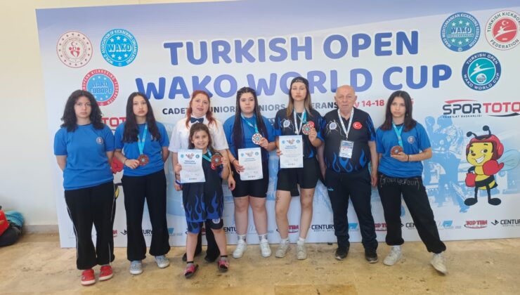Kick Boks Dünya Kupası’nda Kütahya rüzgarı