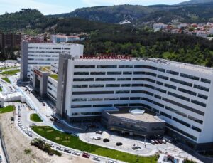 Şehir Hastanesi’nden evde diyaliz hizmeti