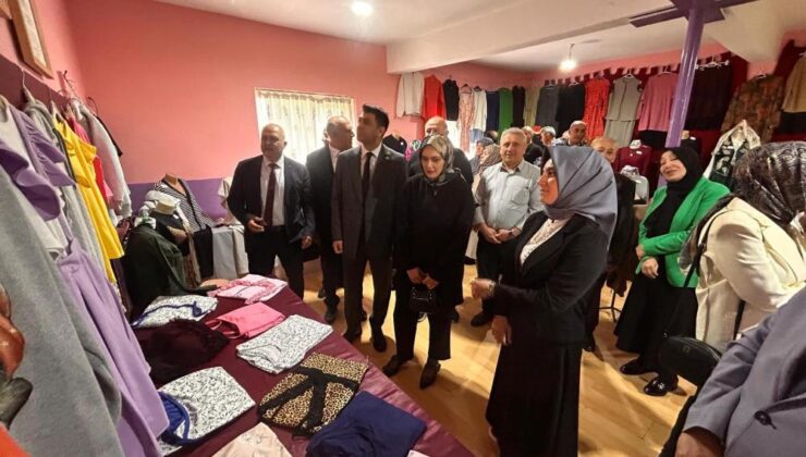 Kursiyerlerin elinden çıkan eserler göz kamaştırdı