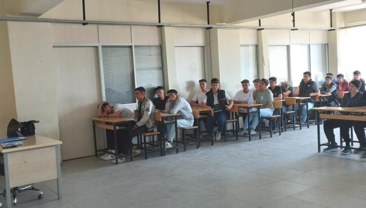 Lise öğrencilerine sağlıklı yaşam semineri