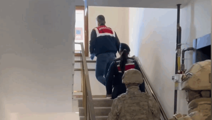 FETÖ operasyonları sürüyor