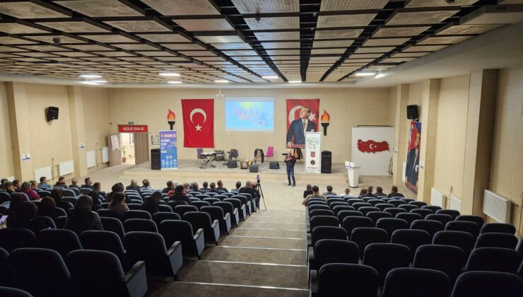 Anne ve anne adaylarına ‘Madde Bağımlılığı ile Mücadele’ semineri