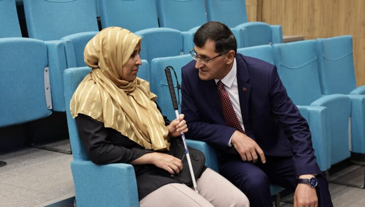 Başkan Kahveci vatandaşın taleplerini dinledi