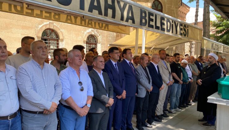 Tamer Yenikaya’nın babası toprağa verildi