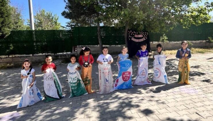 Çocuklar unutulmaya yüz tutmuş oyunlarla eğlendi